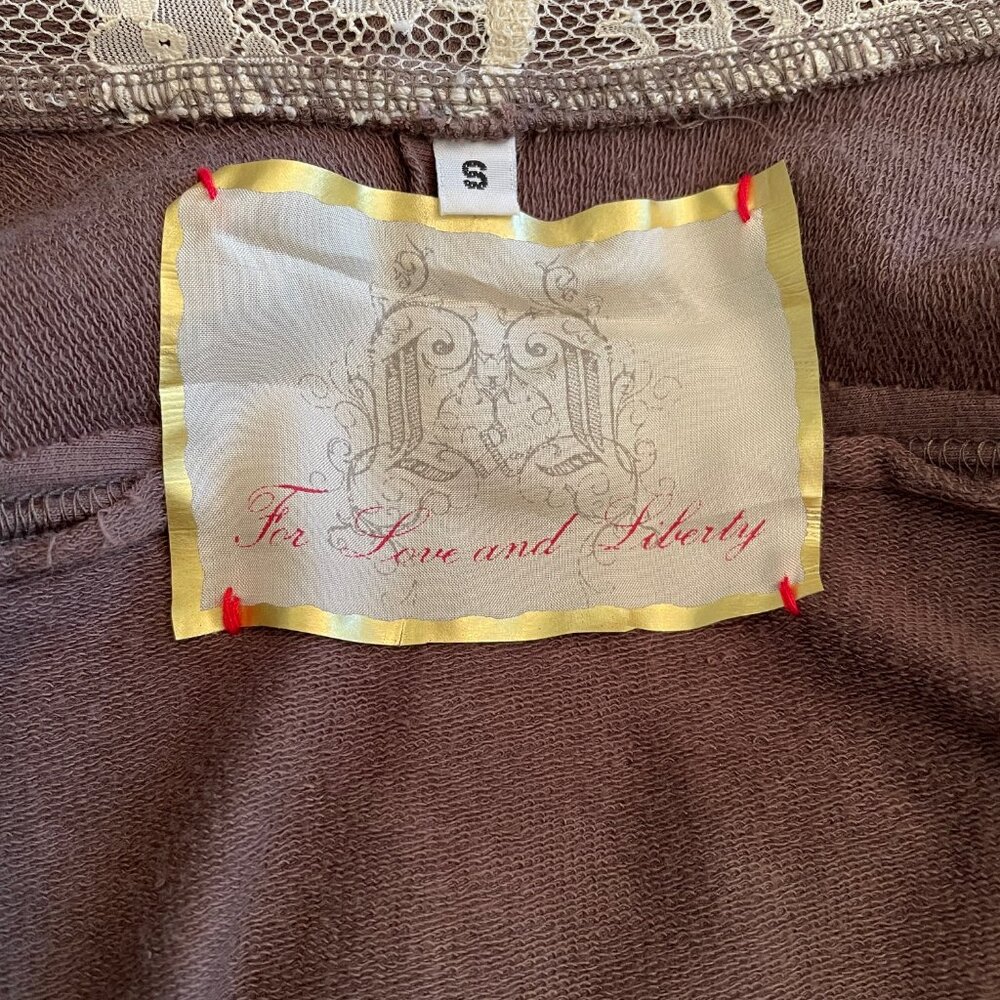 hoodie - Picture 2 of 3